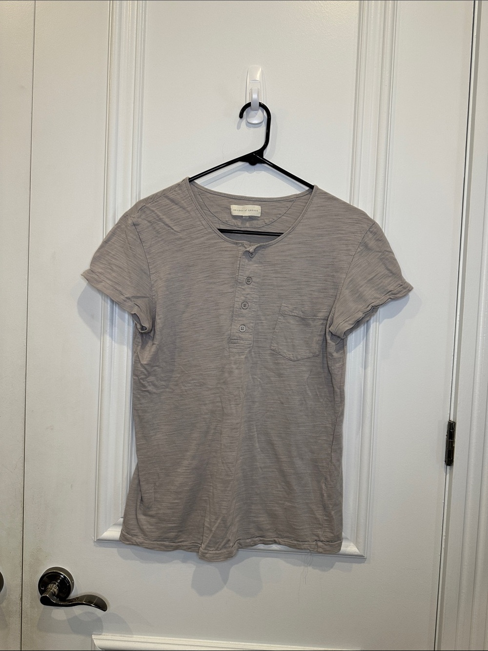 Men's Short-Sleeve Henley Shirt in Light Taupe